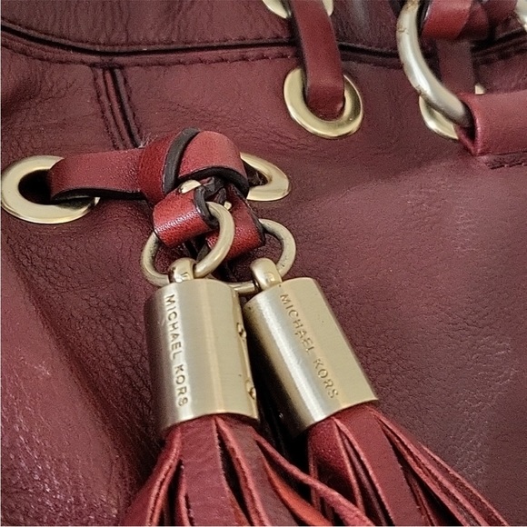 Michael Kors Astor Burgundy Leather with Goldtone Grommets Shoulder Bag - Picture 3 of 11